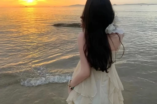 百万粉丝网红突然塌房？被曝曾送养两个女孩官方回应