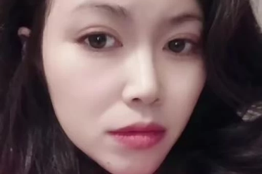 牛津美女博士爆红却一夜之间人设崩塌？真相被揭开令人不齿！