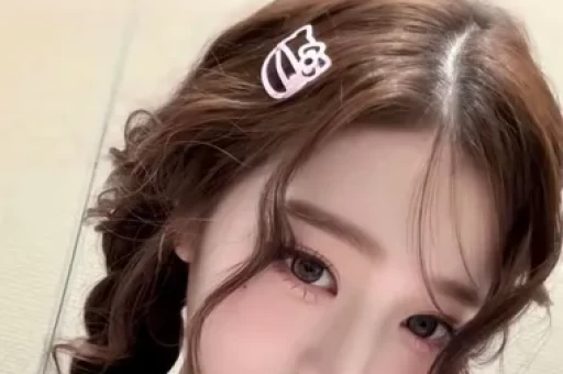 内娱开年地震！30岁网红司晓迪爆料睡遍顶流48小时反转封账号